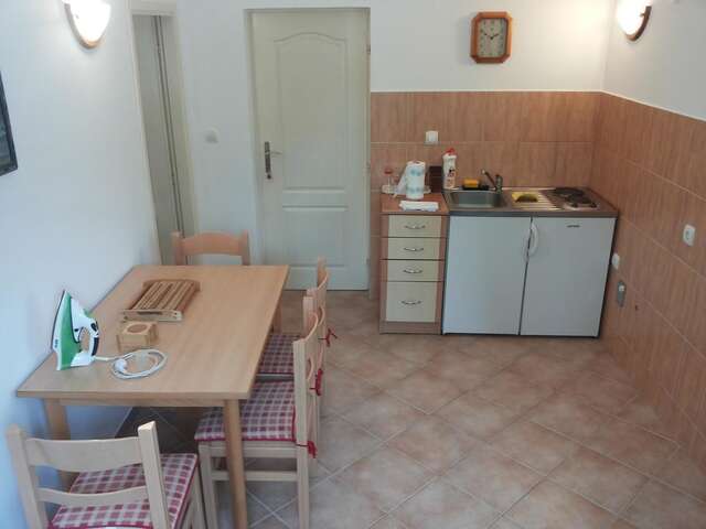 Апартаменты Apartments Vanja Herceg Novi Херцег-Нови-12